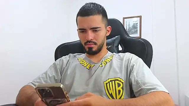 Massimoo 07 online show from 7, 3, 2025