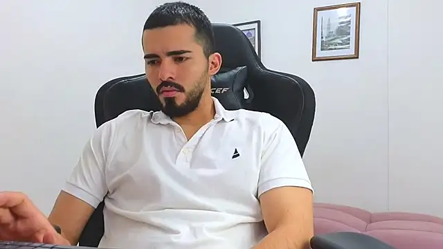 Massimoo 07 online show from 14, 3, 2025