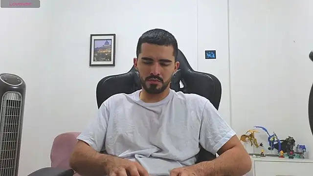 Massimoo 07 online show from 2, 7, 2026