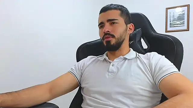 Massimoo 07 online show from 20, 3, 2025