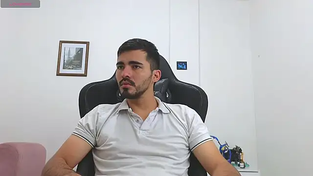 Massimoo 07 online show from 31, 10, 2025