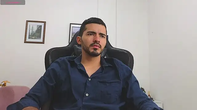 Massimoo 07 online show from 4, 10, 2025