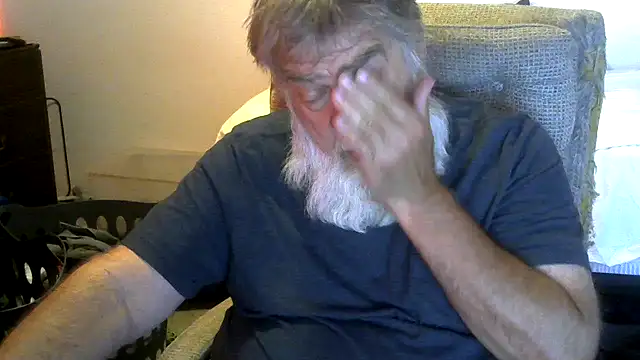Snapshot of viejo_oso chatting on 21, 6, 2026 viejo oso online show from 21, 6, 2026