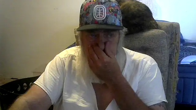 Snapshot of viejo_oso chatting on 5, 7, 2026 viejo oso online show from 5, 7, 2026