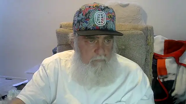 Snapshot of viejo_oso chatting on 12, 7, 2026 viejo oso online show from 12, 7, 2026