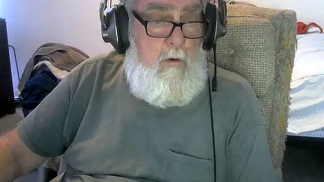 viejo oso online show from 10, 5, 2026
