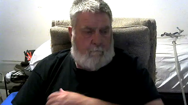 viejo oso online show from 15, 3, 2026