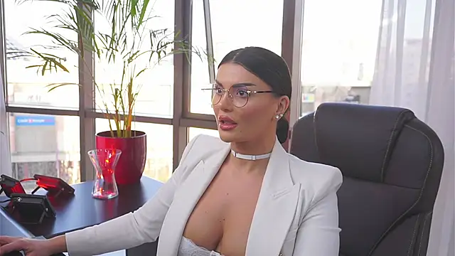 Snapshot of myakalifa chatting on 26, 1, 2025 myakalifa online show from 26, 1, 2025