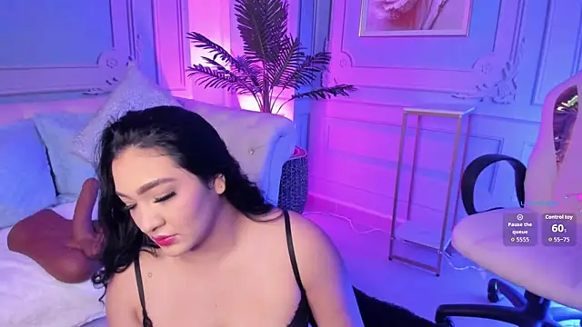 stefany duque1  online show from 29, 11, 2025