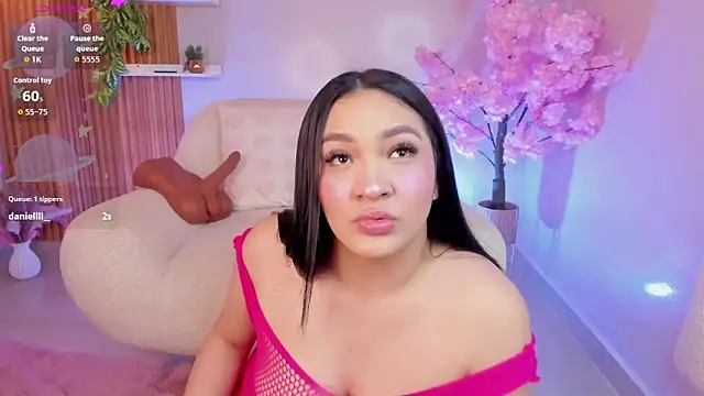 stefany duque1  online show from 20, 9, 2025