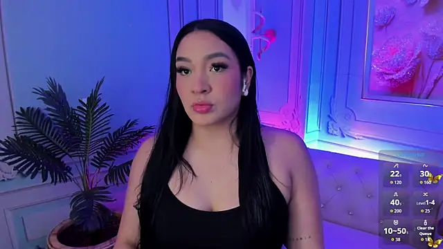 stefany duque1  online show from 21, 10, 2025