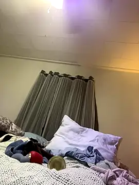 Luciouslouise72xh online show from 2, 10, 2025