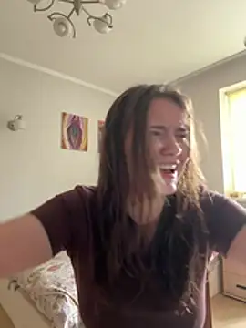 Sabrina shells online show from 3, 6, 2026