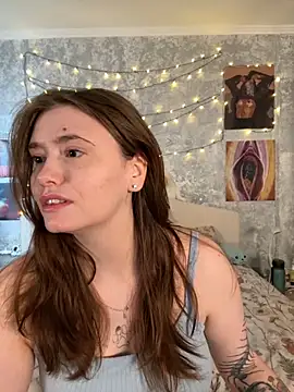 Sabrina shells online show from 8, 11, 2025