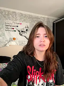 Sabrina shells online show from 1, 10, 2025