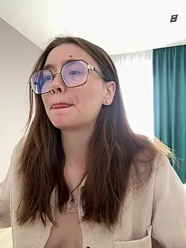 Sabrina shells online show from 13, 4, 2026