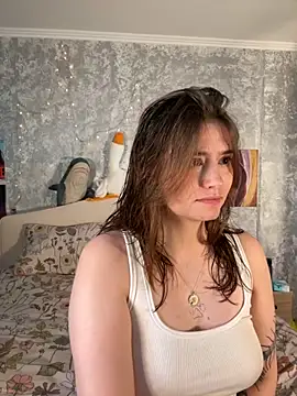 Sabrina shells online show from 19, 9, 2025