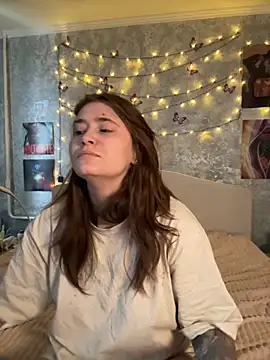 Sabrina shells online show from 29, 11, 2025