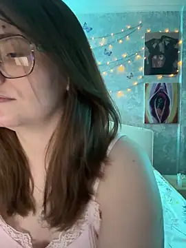 Snapshot of Sabrina_shells chatting on 6, 2, 2026 Sabrina shells online show from 6, 2, 2026