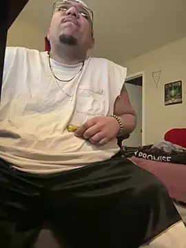 cloudy couple444 online show from 10, 3, 2025