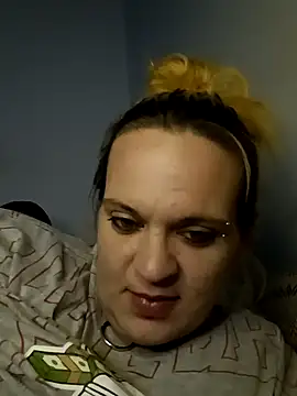 cloudy couple444 online show from 22, 12, 2024