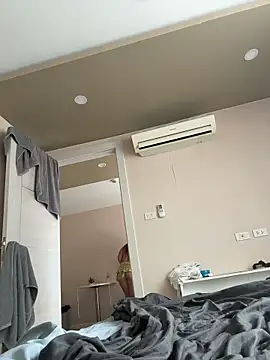 AndreaMood online show from 13, 2, 2026