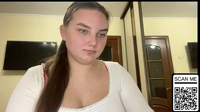 Dreamyblushfairy online show from 17, 11, 2025