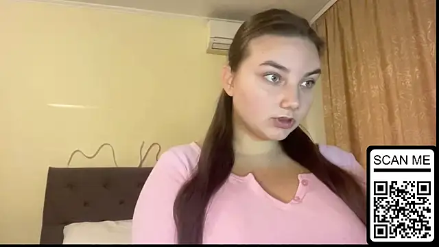 Dreamyblushfairy online show from 2, 10, 2025