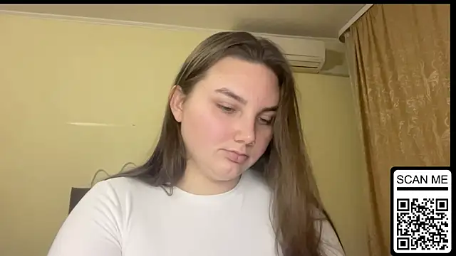 Dreamyblushfairy online show from 25, 11, 2025