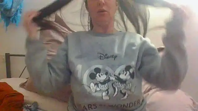 BELLAMORGANE1 online show from 24, 1, 2025