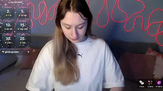 Haley Vixen online show from 14, 12, 2025