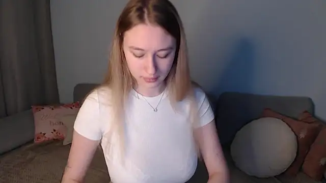 Haley Vixen online show from 31, 10, 2025