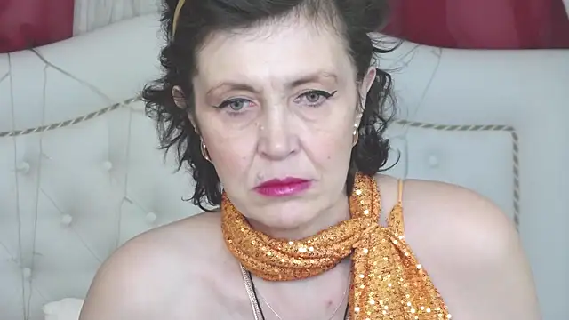 SilviaHart online show from 14, 12, 2025