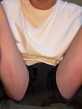 miichannnnn online show from 14, 1, 2025