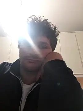 michemichemiche8 online show from 27, 2, 2025