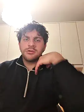 michemichemiche8 online show from 26, 2, 2025