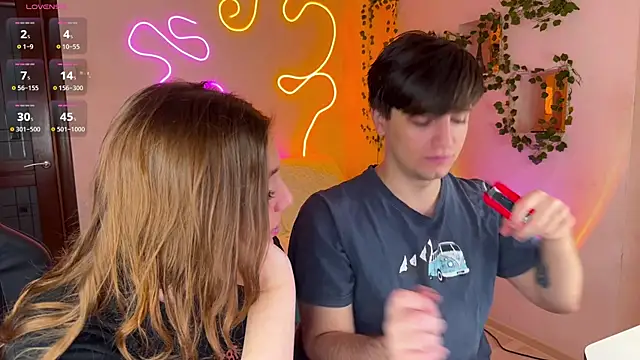 RobertAndLinela online show from 7, 10, 2025