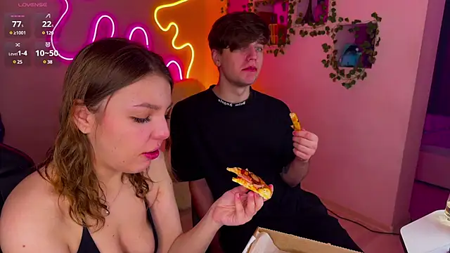 RobertAndLinela online show from 19, 2, 2025