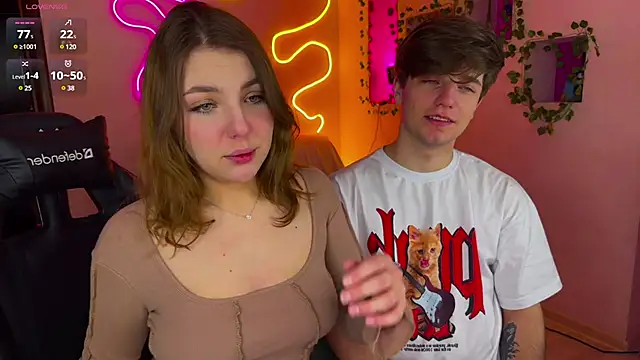 RobertAndLinela online show from 6, 3, 2025