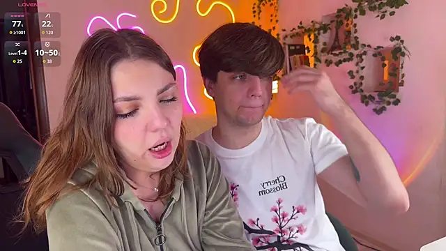 RobertAndLinela online show from 11, 10, 2025