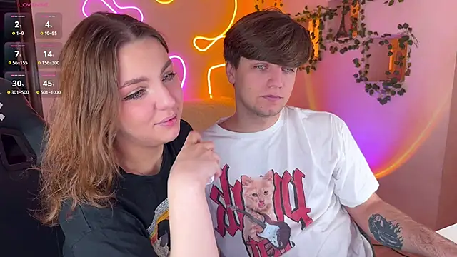 RobertAndLinela online show from 5, 10, 2025