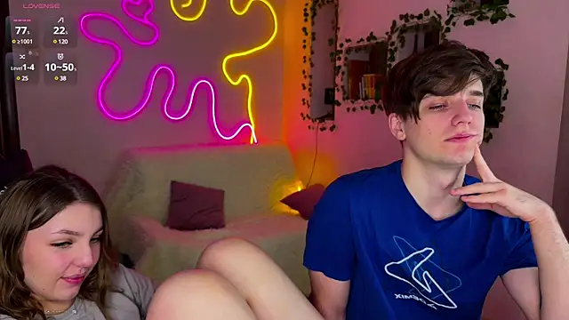 RobertAndLinela online show from 21, 2, 2025