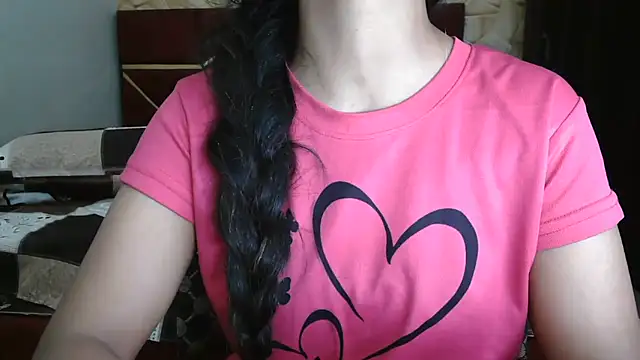 Snapshot of Somiya87 chatting on 3, 3, 2026 Somiya87 online show from 3, 3, 2026