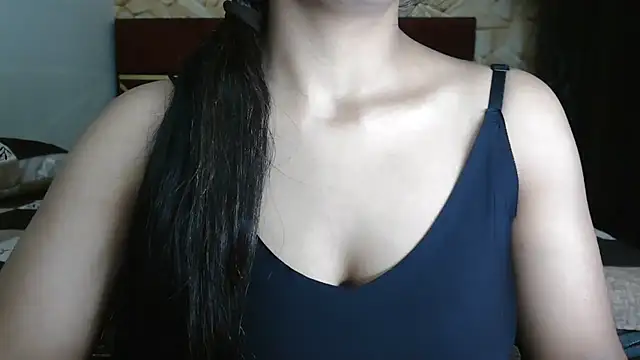 Snapshot of Somiya87 chatting on 27, 2, 2026 Somiya87 online show from 27, 2, 2026