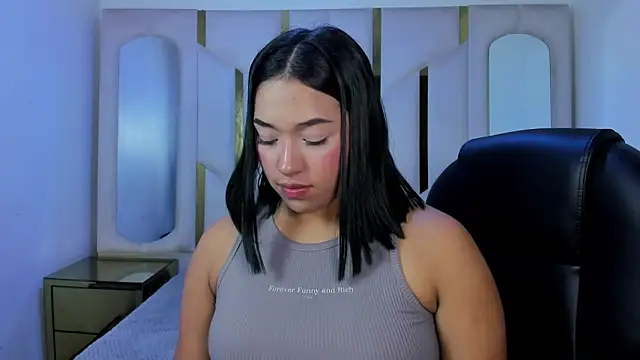 IsabellRodriguez18 online show from 26, 5, 2026