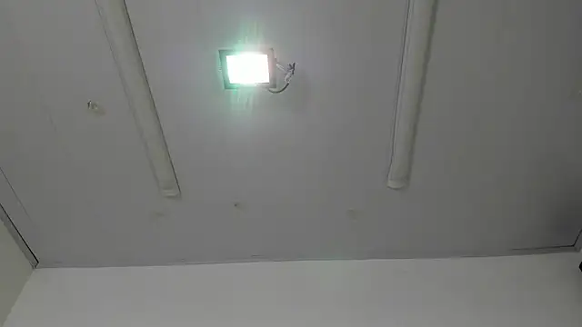 IsabellRodriguez18 online show from 5, 7, 2026