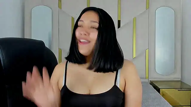 IsabellRodriguez18 online show from 26, 9, 2025