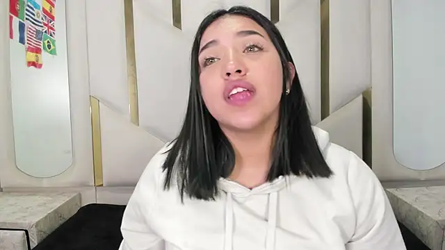 IsabellRodriguez18 online show from 11, 7, 2026