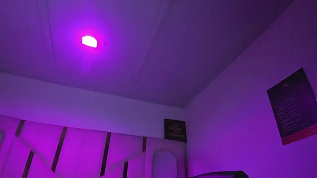 IsabellRodriguez18 online show from 13, 3, 2026