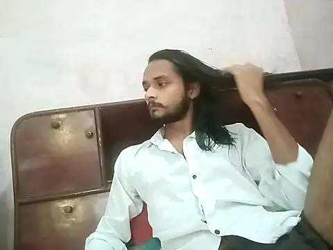 IamRentedBoybfriend online show from 18, 9, 2025